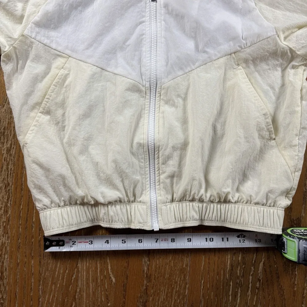 Nike NSW Woven‎ Track Jacket Girls Large Coconut Spring Lightweight Full Zip